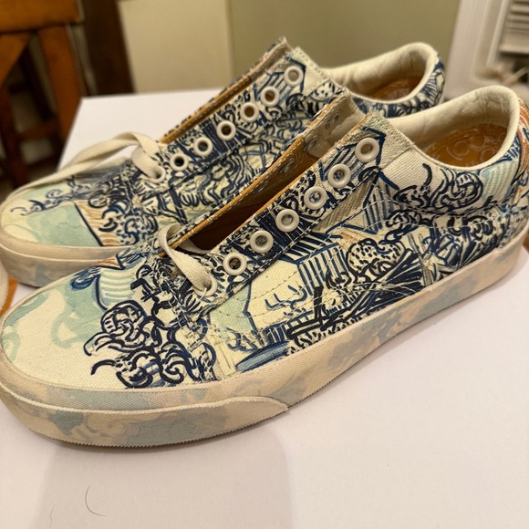 Vans Shoes - New without box Vincent Van Gogh Museum Vans old skool women 9.5 men’s 8